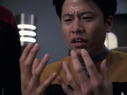 extant_StarTrek_VOY_6x14-Memorial_01900.jpg