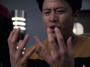extant_StarTrek_VOY_6x14-Memorial_01902.jpg