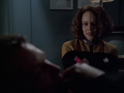 extant_StarTrek_VOY_6x14-Memorial_01986.jpg