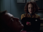 extant_StarTrek_VOY_6x14-Memorial_01999.jpg