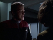 extant_StarTrek_VOY_6x14-Memorial_02085.jpg