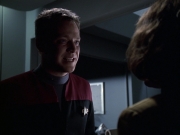 extant_StarTrek_VOY_6x14-Memorial_02088.jpg