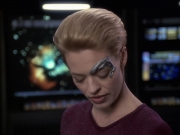 extant_StarTrek_VOY_6x14-Memorial_02139.jpg