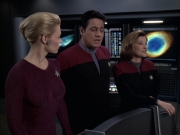 extant_StarTrek_VOY_6x14-Memorial_02153.jpg