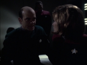 extant_StarTrek_VOY_6x14-Memorial_02347.jpg