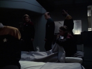 extant_StarTrek_VOY_6x14-Memorial_02405.jpg