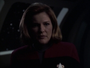 extant_StarTrek_VOY_6x14-Memorial_02423.jpg