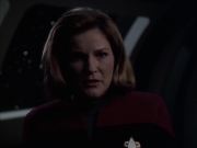 extant_StarTrek_VOY_6x14-Memorial_02425.jpg