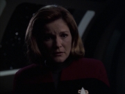 extant_StarTrek_VOY_6x14-Memorial_02427.jpg