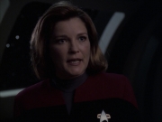 extant_StarTrek_VOY_6x14-Memorial_02448.jpg