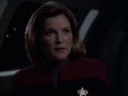 extant_StarTrek_VOY_6x14-Memorial_02451.jpg