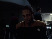 extant_StarTrek_VOY_6x14-Memorial_02503.jpg