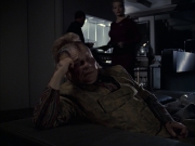 extant_StarTrek_VOY_6x14-Memorial_02534.jpg