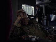 extant_StarTrek_VOY_6x14-Memorial_02542.jpg