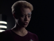 extant_StarTrek_VOY_6x14-Memorial_02559.jpg