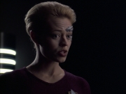extant_StarTrek_VOY_6x14-Memorial_02560.jpg