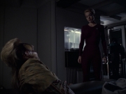 extant_StarTrek_VOY_6x14-Memorial_02626.jpg
