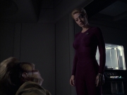 extant_StarTrek_VOY_6x14-Memorial_02634.jpg
