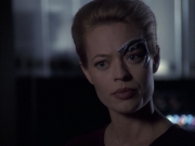 extant_StarTrek_VOY_6x14-Memorial_02662.jpg