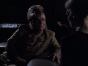 extant_StarTrek_VOY_6x14-Memorial_02669.jpg