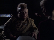 extant_StarTrek_VOY_6x14-Memorial_02671.jpg