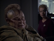 extant_StarTrek_VOY_6x14-Memorial_02690.jpg