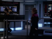 extant_StarTrek_VOY_6x14-Memorial_02730.jpg