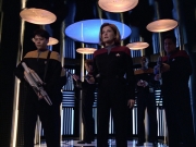 extant_StarTrek_VOY_6x14-Memorial_02827.jpg