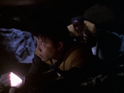 extant_StarTrek_VOY_6x14-Memorial_03041.jpg