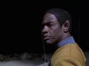 Filename=extant_StarTrek_VOY_6x14-Memorial_03124.jpg
Filesize=97KiB
Dimensions=1200x900
Date added=Jan 02, 2020 extant_StarTrek_VOY_6x14-Memorial_03124.jpg