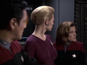 Filename=extant_StarTrek_VOY_6x14-Memorial_03344.jpg
Filesize=150KiB
Dimensions=1200x900
Date added=Jan 02, 2020 extant_StarTrek_VOY_6x14-Memorial_03344.jpg