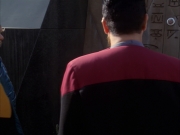 extant_StarTrek_VOY_6x14-Memorial_03587.jpg