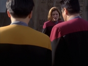 extant_StarTrek_VOY_6x14-Memorial_03598.jpg