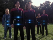 extant_StarTrek_VOY_6x14-Memorial_03611.jpg
