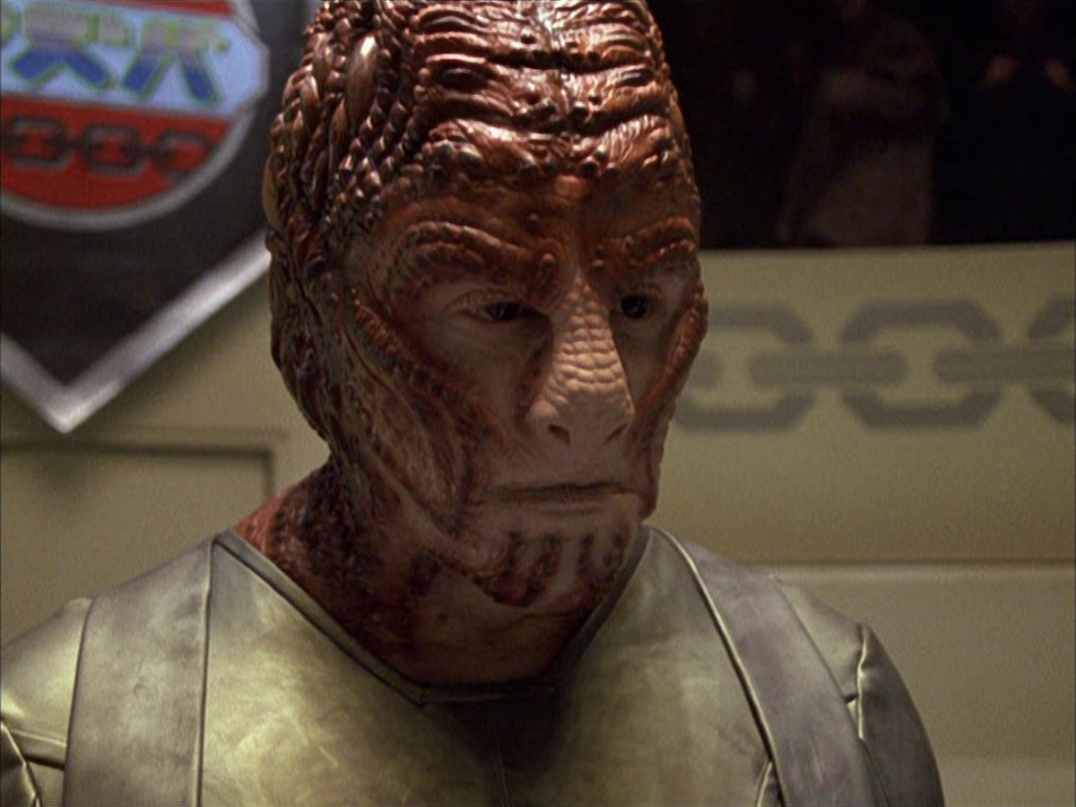 extant_StarTrek_VOY_6x15-Tsunkatse_00102.jpg
