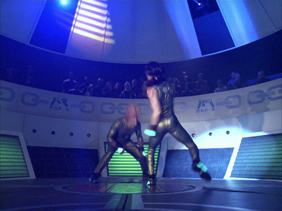extant_StarTrek_VOY_6x15-Tsunkatse_00136.jpg