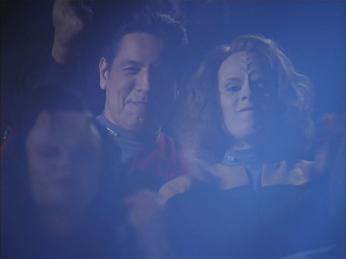 extant_StarTrek_VOY_6x15-Tsunkatse_00206.jpg