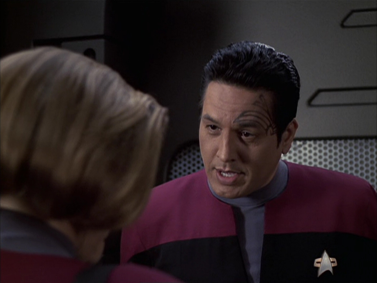 extant_StarTrek_VOY_6x15-Tsunkatse_00416.jpg