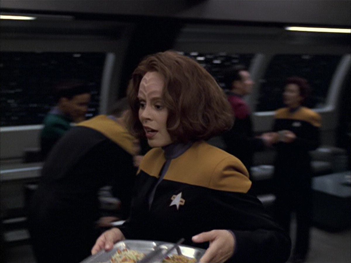 extant_StarTrek_VOY_6x15-Tsunkatse_00515.jpg