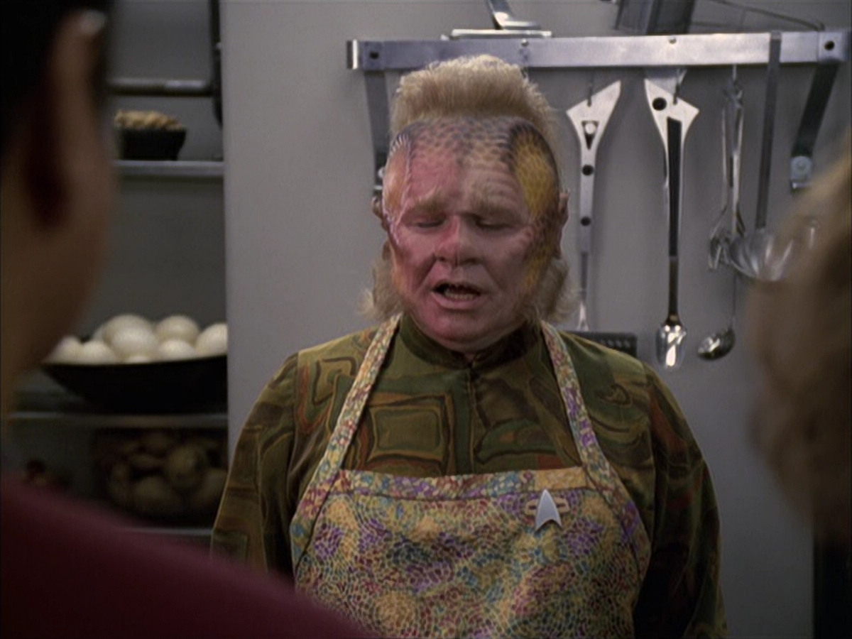 extant_StarTrek_VOY_6x15-Tsunkatse_00519.jpg