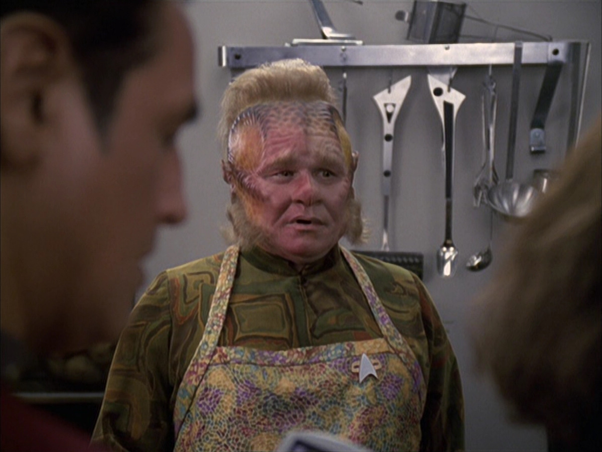 extant_StarTrek_VOY_6x15-Tsunkatse_00553.jpg