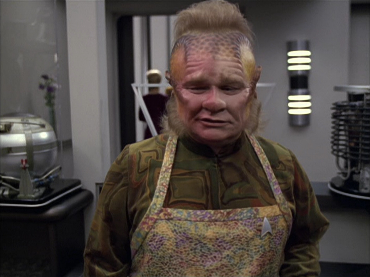 extant_StarTrek_VOY_6x15-Tsunkatse_00586.jpg