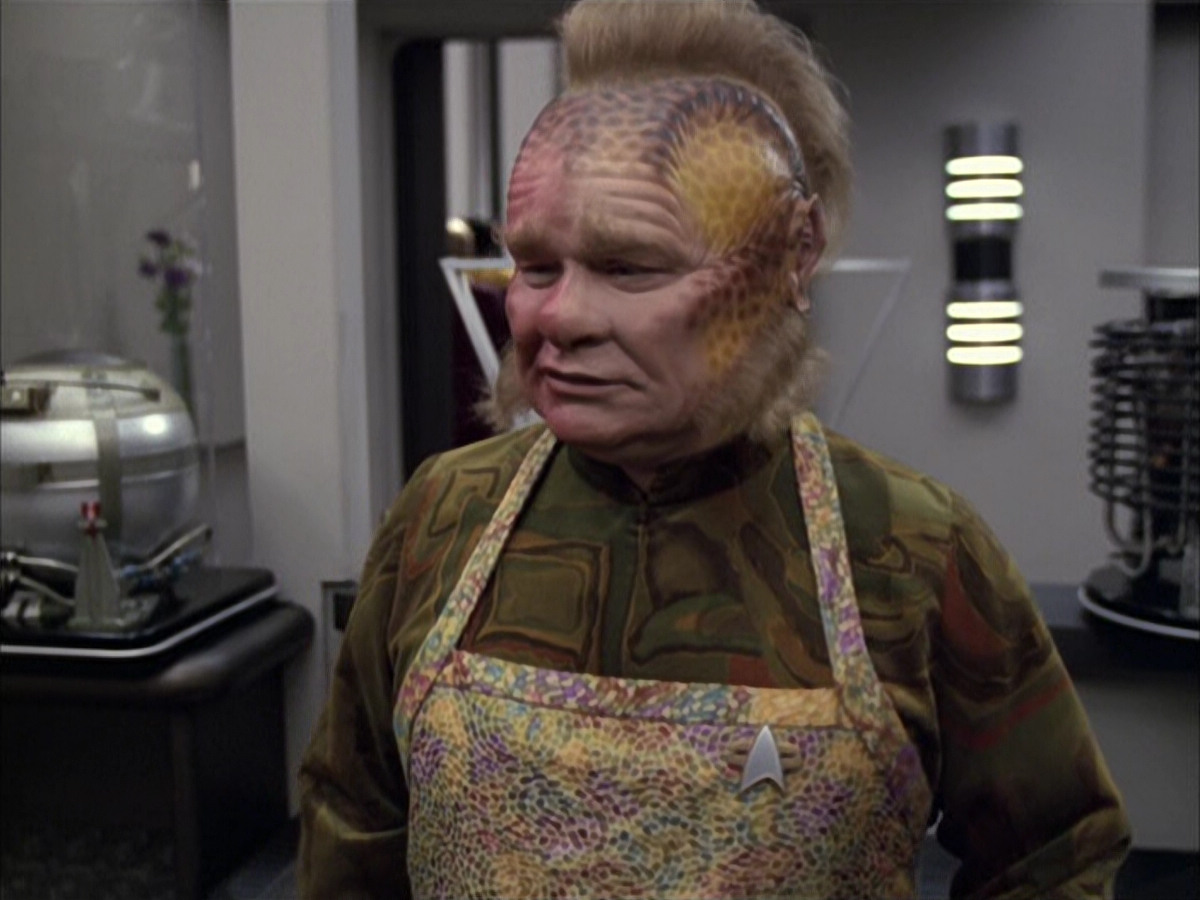 extant_StarTrek_VOY_6x15-Tsunkatse_00587.jpg