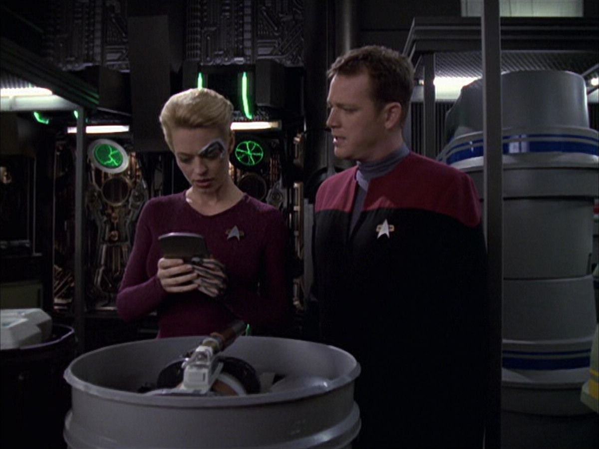 extant_StarTrek_VOY_6x15-Tsunkatse_00607.jpg