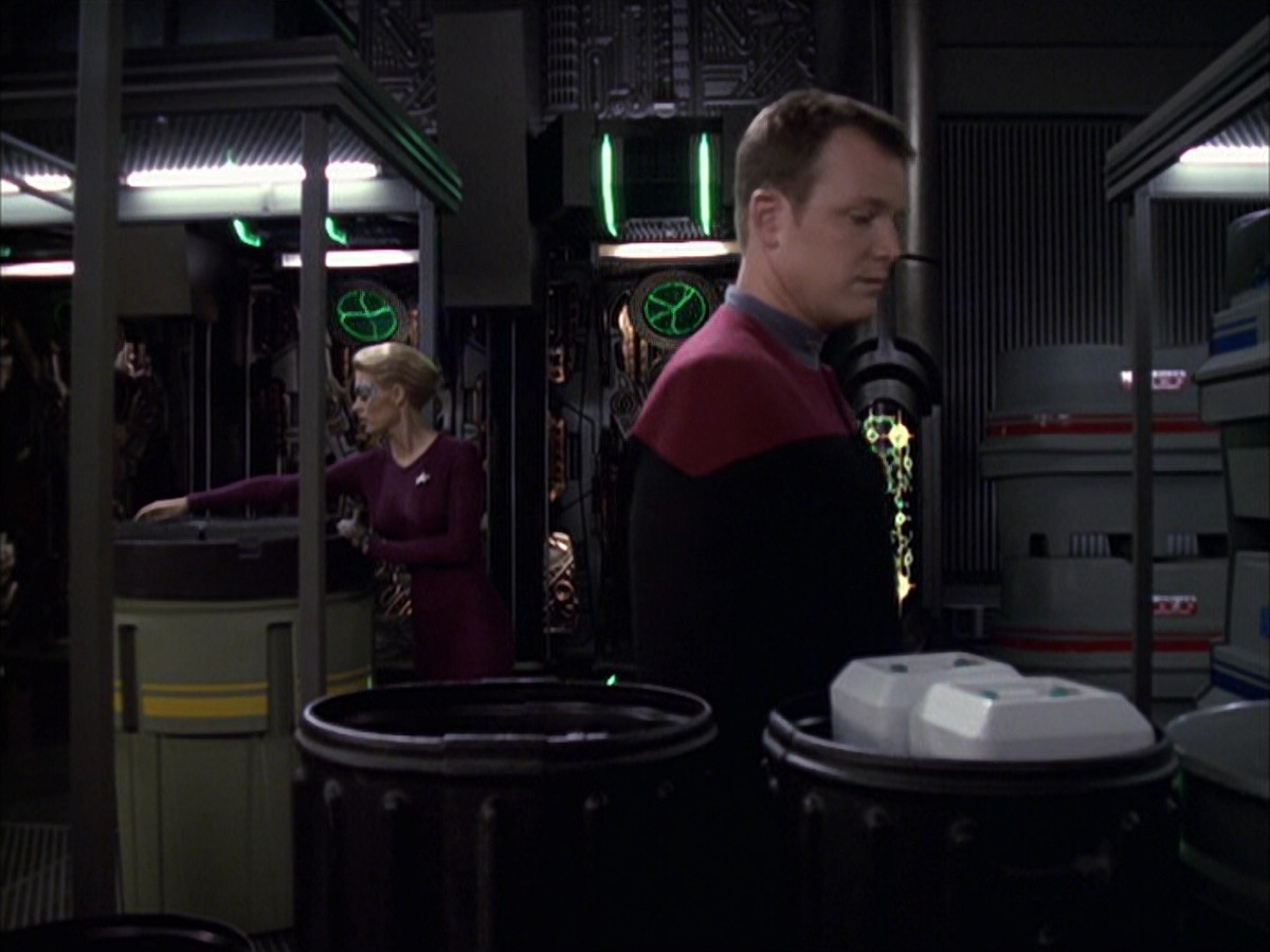 extant_StarTrek_VOY_6x15-Tsunkatse_00624.jpg