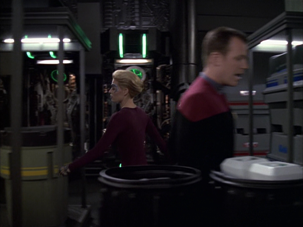 extant_StarTrek_VOY_6x15-Tsunkatse_00648.jpg