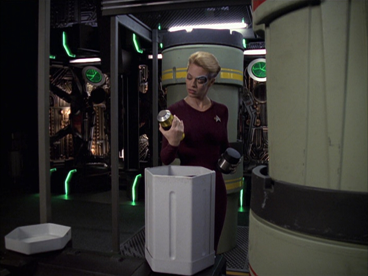 extant_StarTrek_VOY_6x15-Tsunkatse_00658.jpg