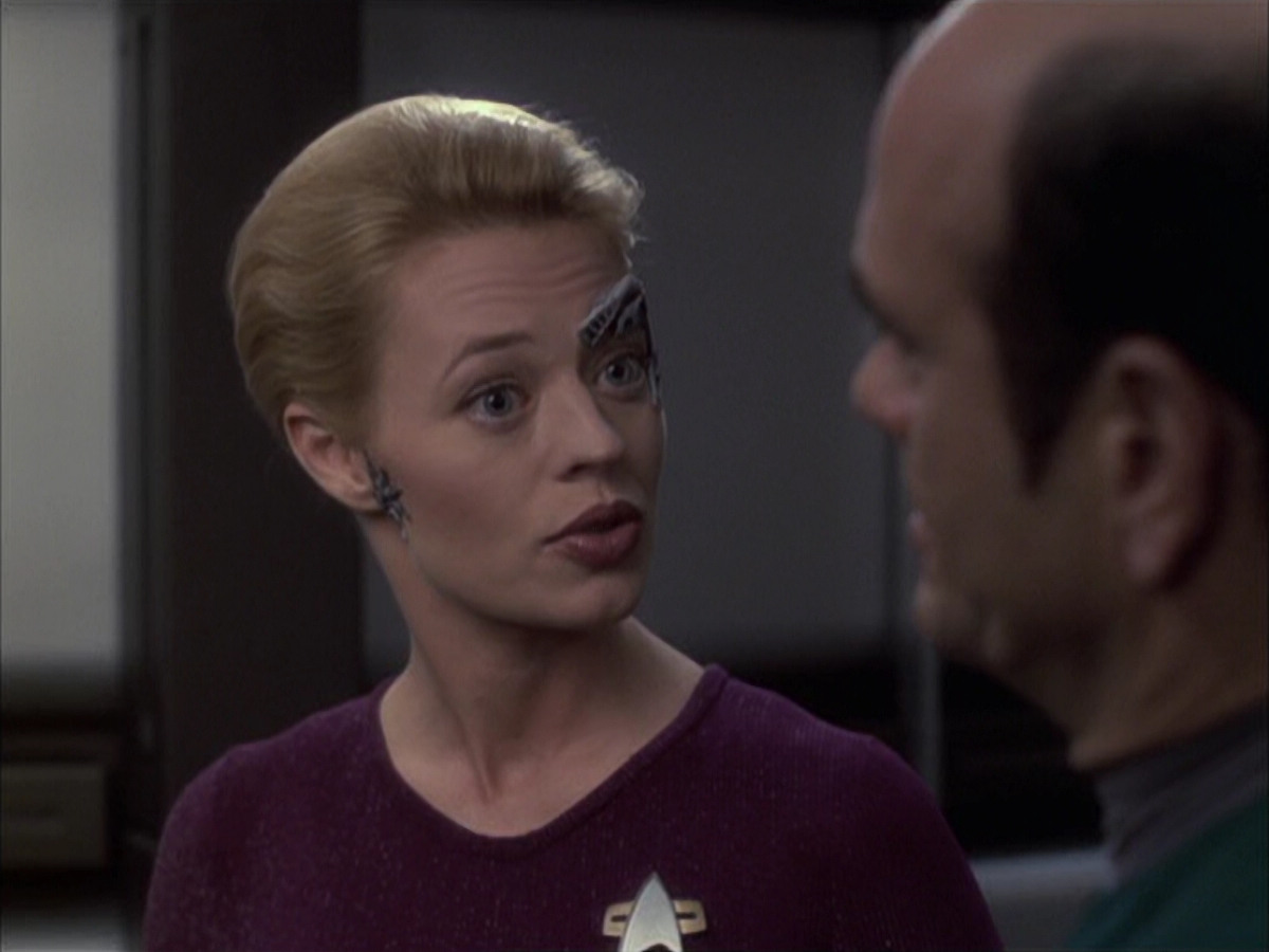 extant_StarTrek_VOY_6x15-Tsunkatse_00741.jpg