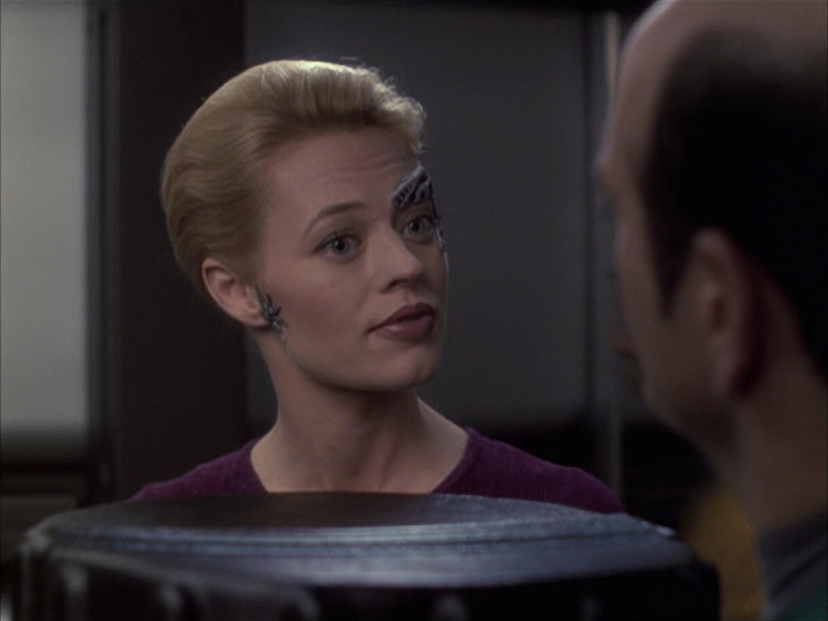 extant_StarTrek_VOY_6x15-Tsunkatse_00755.jpg