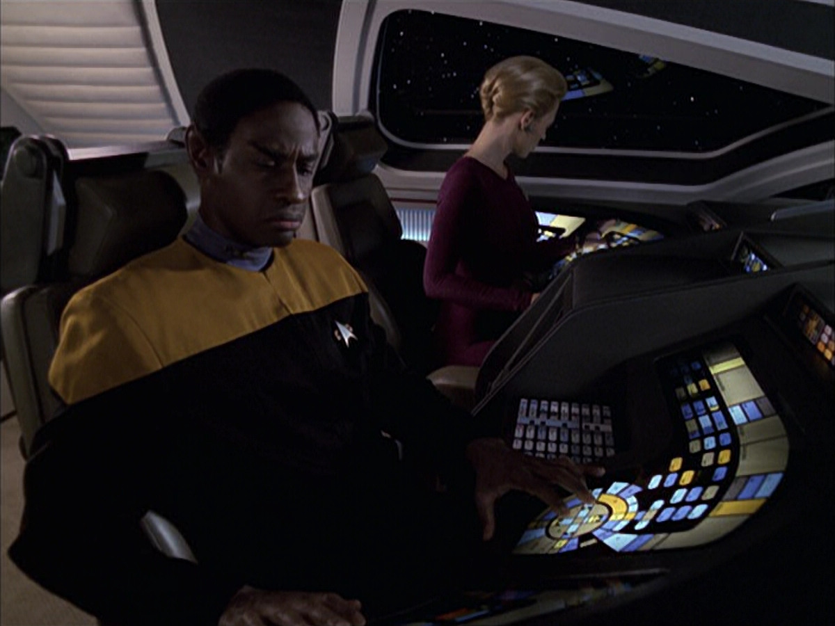 extant_StarTrek_VOY_6x15-Tsunkatse_00846.jpg